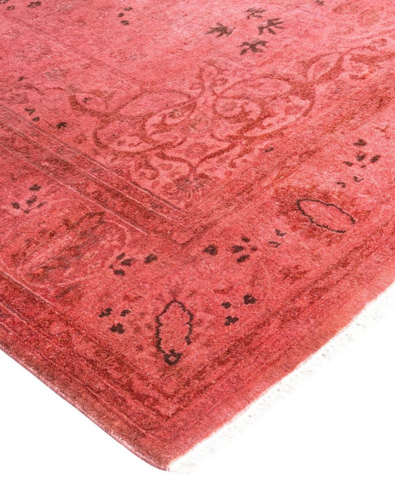 Fine Vibrance One-of-a-Kind Hand-Knotted Area Rug Pink, 4' 8" x 6' 8"