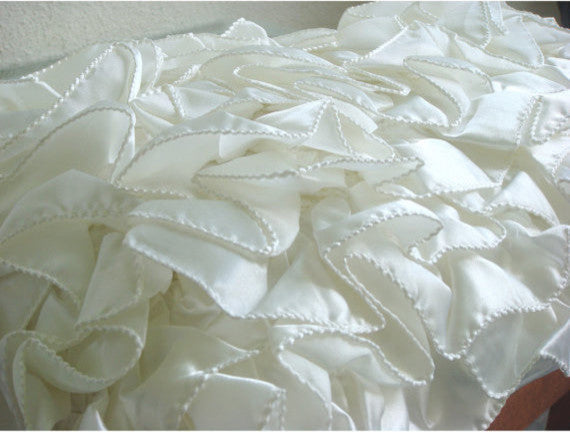 Vintage Glam Ruffles, 12