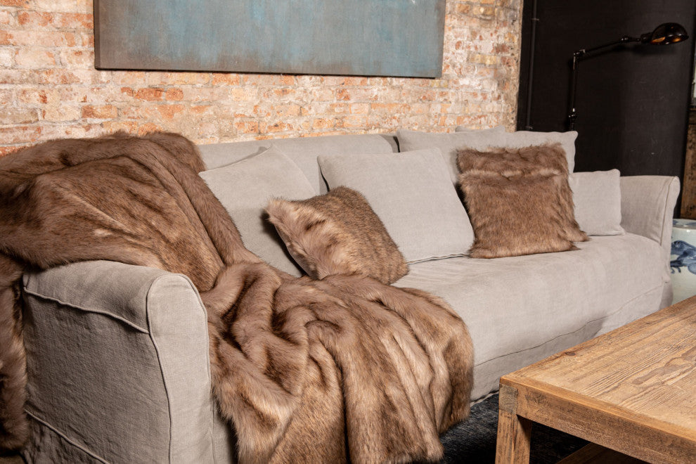 LUZIO Sable Vegan Faux Fur Rug/Throw 55.1x78.7