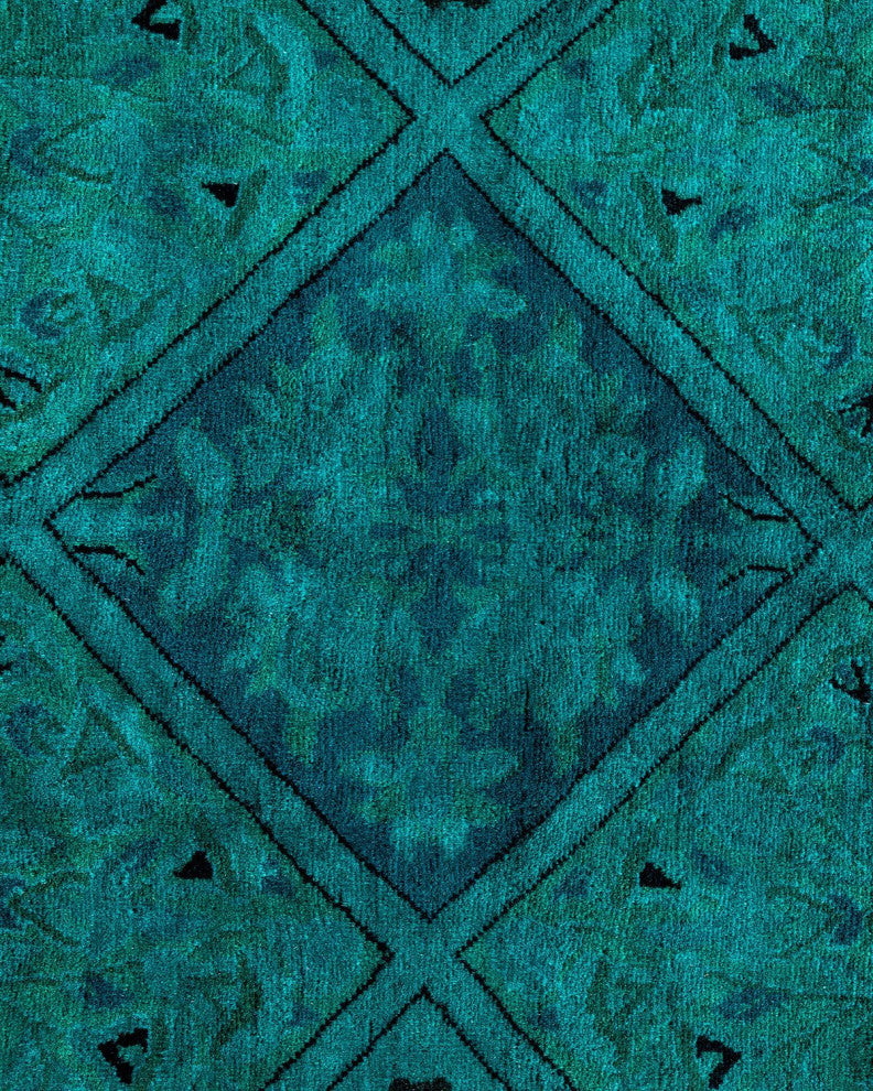 Fine Vibrance, One-of-a-Kind Hand-Knotted Area Rug Green, 8'1"x8'1"