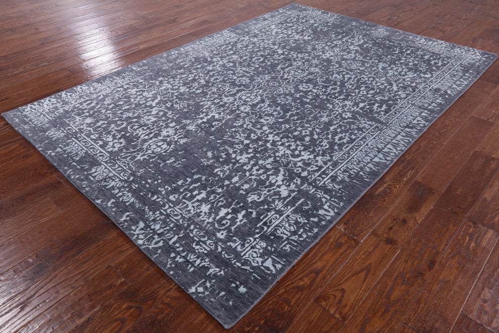 6' 1" X 9' 0" Persian Wool and Silk Hand Knotted Rug Q6285