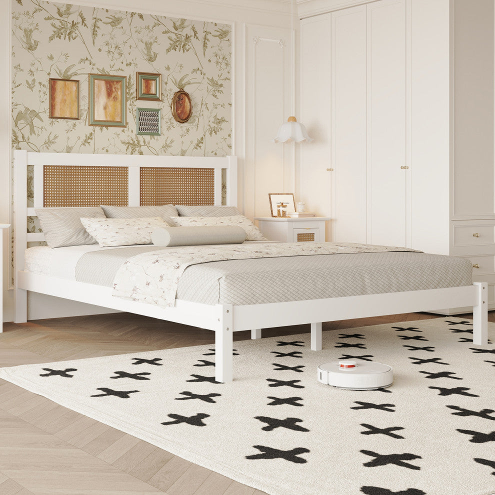 Gewnee Queen Size Wood Platform Bed