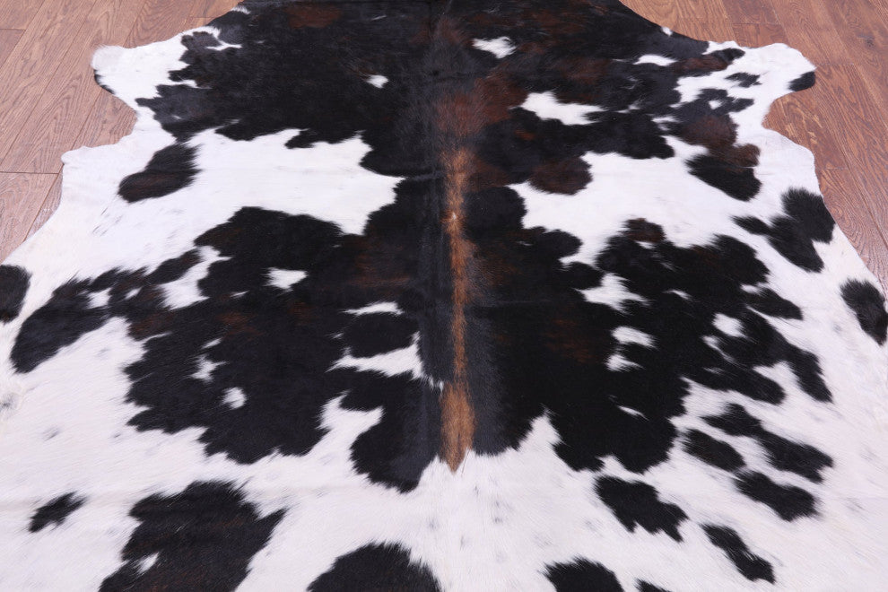 7' 0" X 6' 0" Natural Cowhide Rug C1837