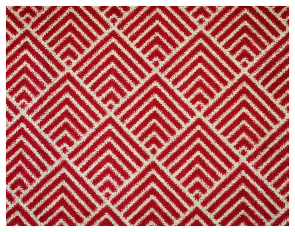2' x 3' Deep Red and Tan Arrow Geo Washable Floor Mat