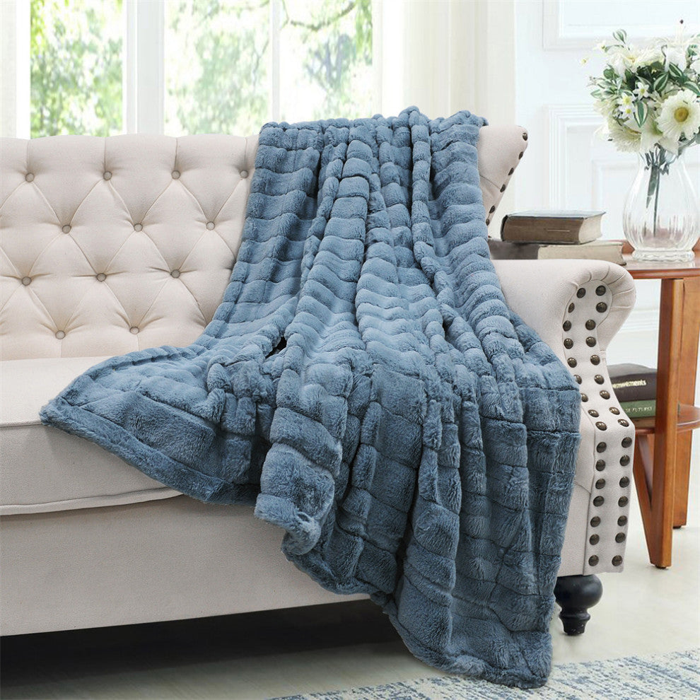 Super Mink Faux Fur Throw Blanket, Blue Mirage, 50"x60"