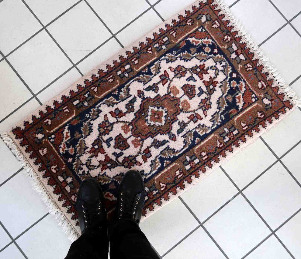 Handmade Vintage Persian Hamadan Rug 1.9'x3.1', 60cmx97cm 1970s