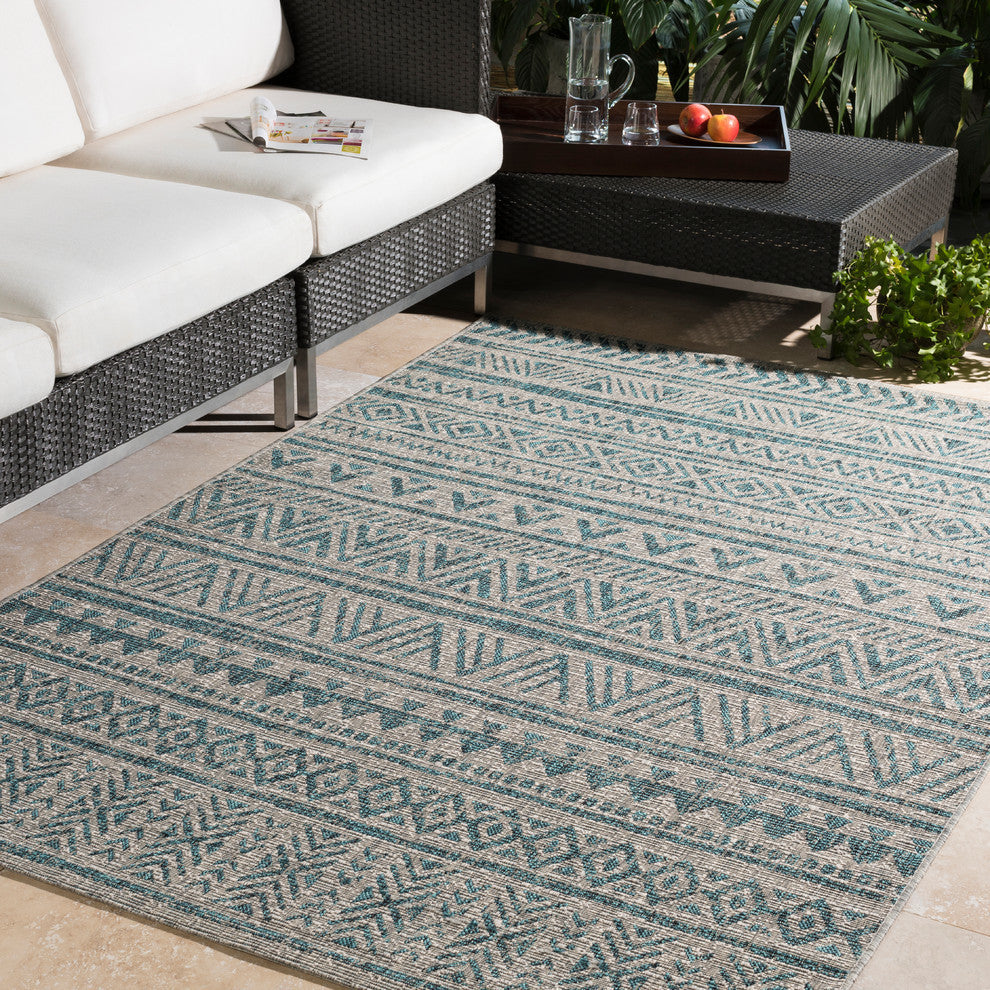 Eagean Indoor / Outdoor Aqua, Black Area Rug, 5'3"x7'6"