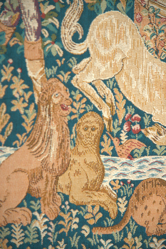 Licorne A La Fontaine European Tapestry Wall hanging