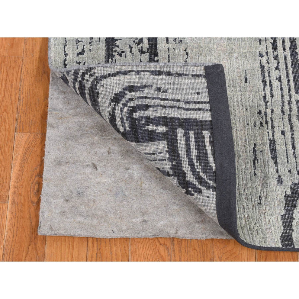 Cloud Gray The Cane Design Silk With Wool Hand Knotted Runner Rug, 2'7"x8'