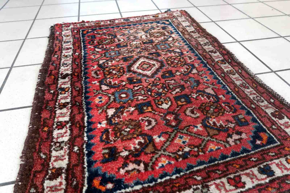 Handmade Vintage Persian Hamadan Rug 2'x2.8', 62cmx86cm, 1970s