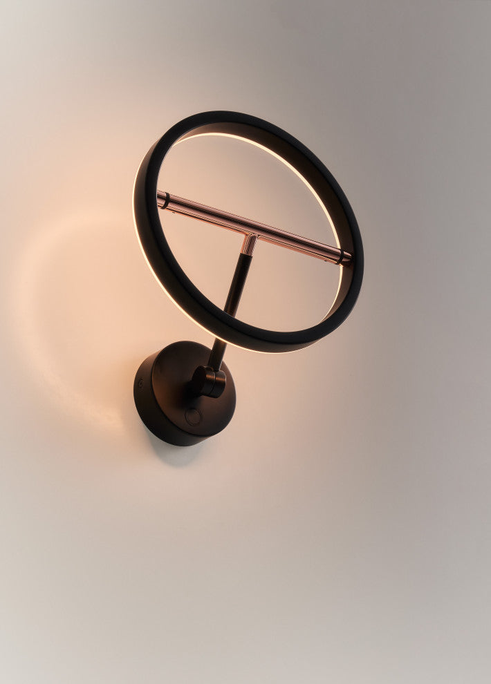 SOL Wall Lamp
