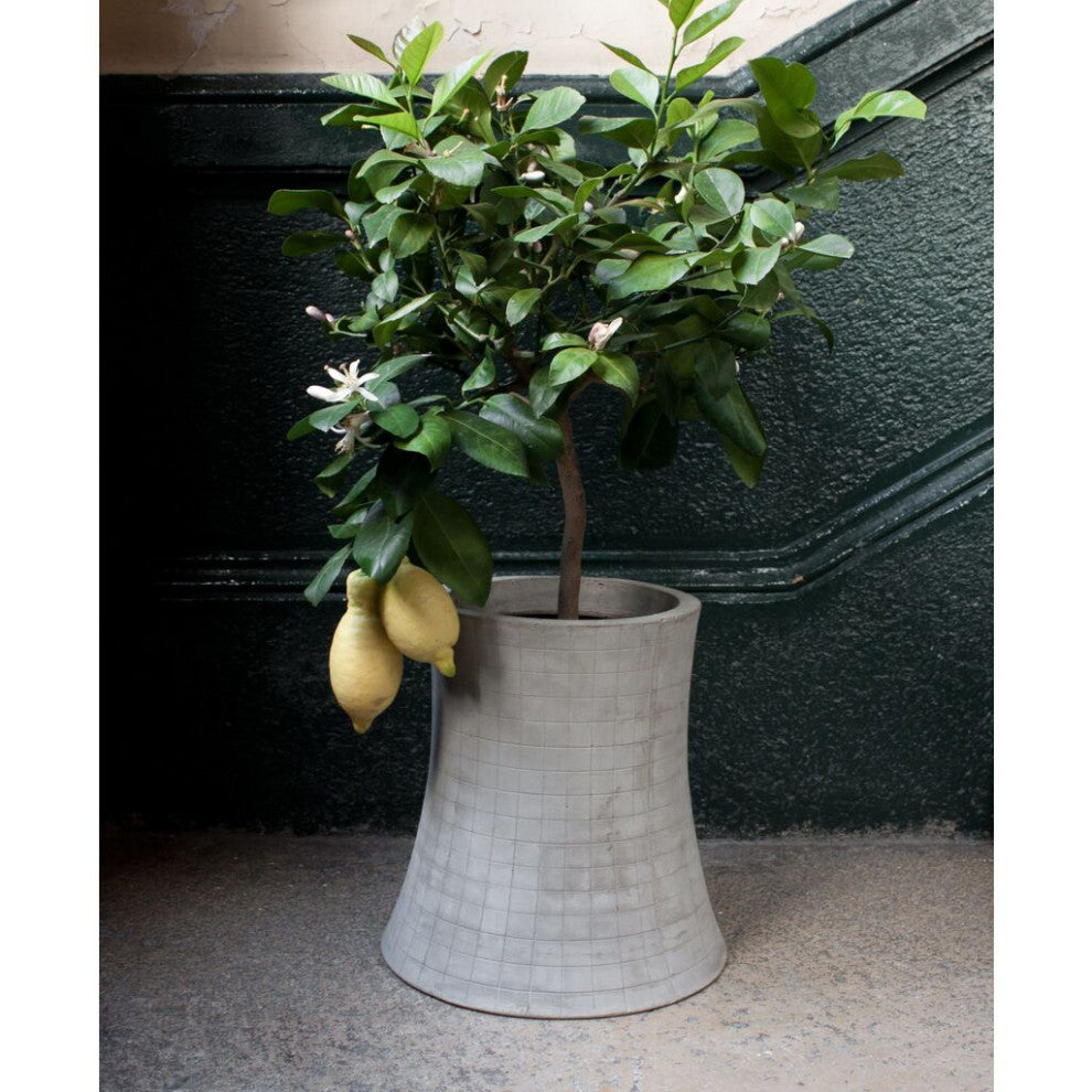 Lyon Beton Urban Garden Nuclear Plant Flower Pot