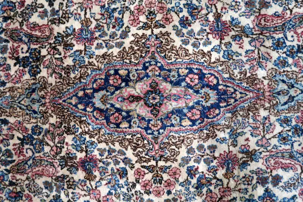 Handmade Antique Persian Kerman Rug 7.8'x10.4', 240cmx317cm 1930s