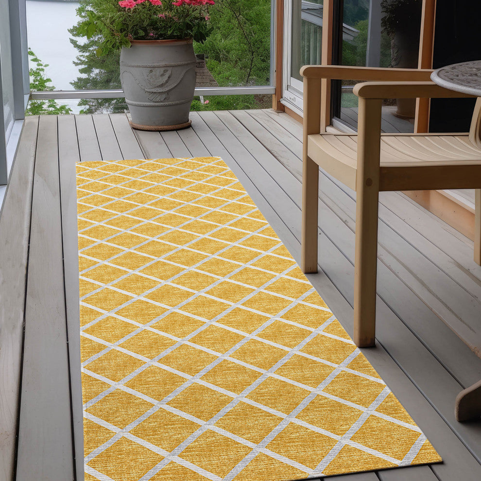 Indoor/Outdoor York YO1 Gold Machine Washable 2'3" x 7'6" Rug