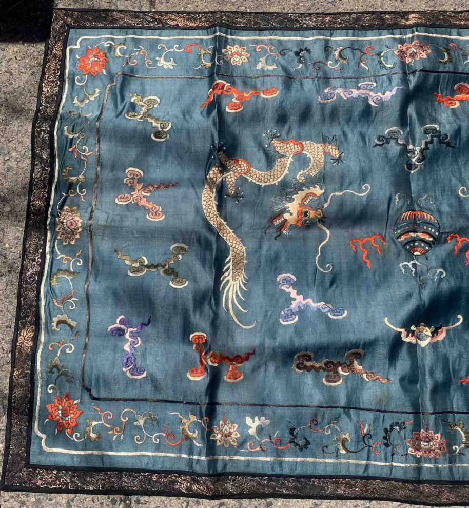 Handmade Antique Chinese Collectible silk textile 2.6'x3.8', 79cmx115cm 1870s