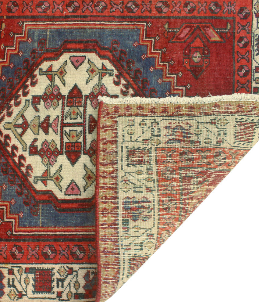 Fine Vintage Distressed Sabirah Navy/Ivory Runner, 3'3x10'10