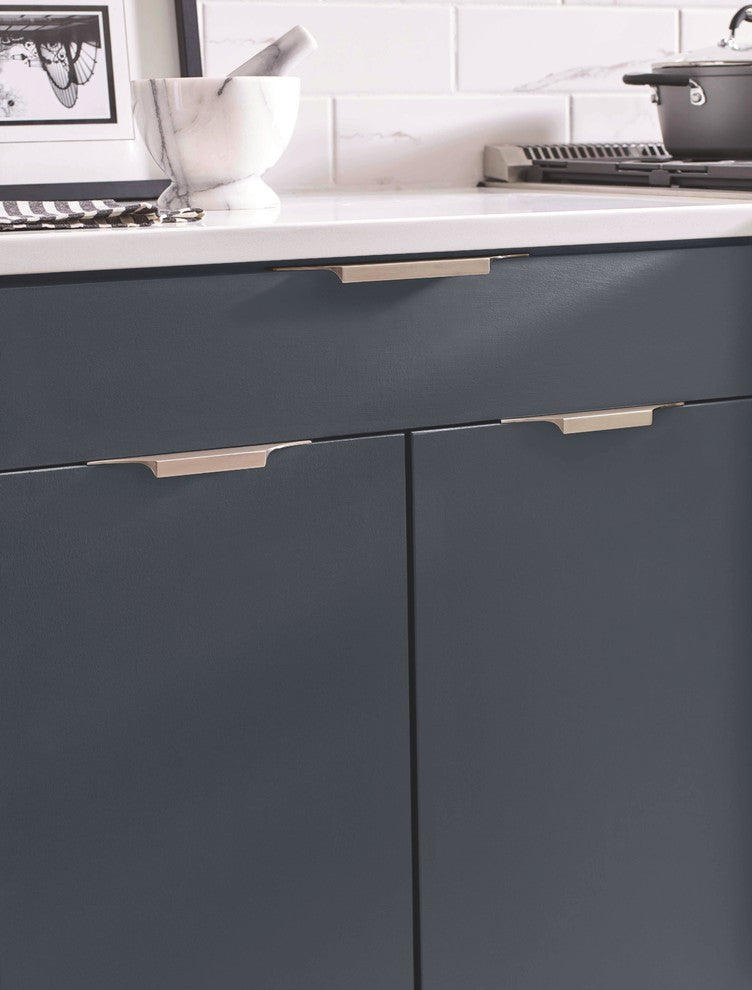 Extent 6-9/16" CTC Cabinet Edge Pull, Satin Nickel