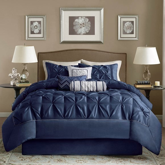 Madison Park Laurel 7 Piece Tufted Comforter Set in Navy
