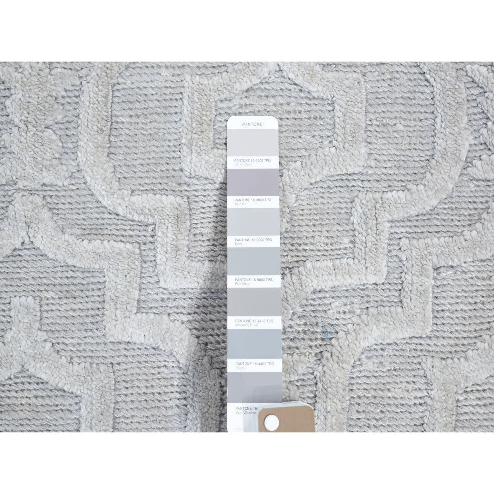 Gray Modern Design Silk With Textured Wool Hand Knotted Oriental Rug, 2'x2'10"