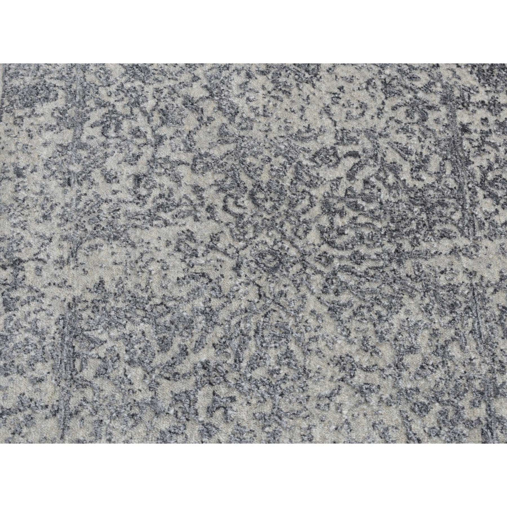 Thunder Gray Fine Jacquard Hand Loomed Wool and Silk Runner Rug, 2'5"x8'2"