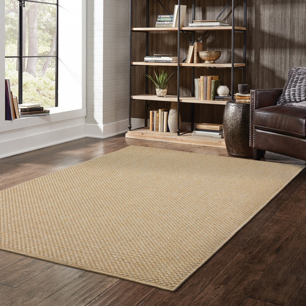 7"x10" Solid Sand Beige Indoor Outdoor Area Rug