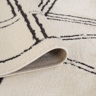 Monotone Moroccan White -1 Power-Loom Area Rug 5' x 7'6"