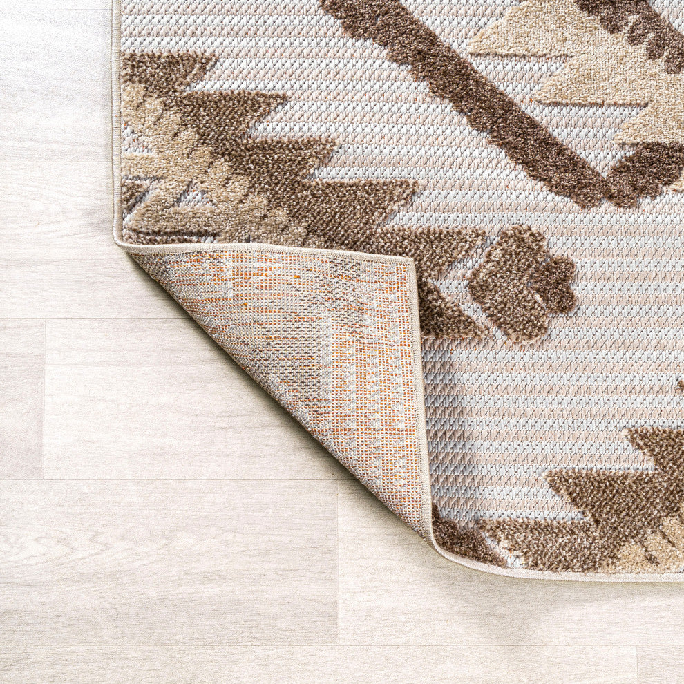 Sumak High-Low Neutral Diamond Indoor/Outdoor Area Rug, Brown/Ivory, 3x5