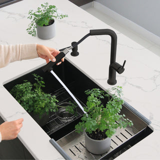 STYLISH Kitchen Sink Faucet Single Handle Pull Down Dual Mode Stainless Steel