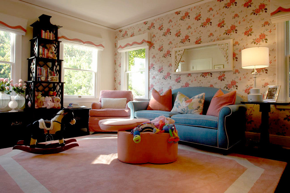 Tottoman, Clover-Shaped Upholstered Storage Ottoman