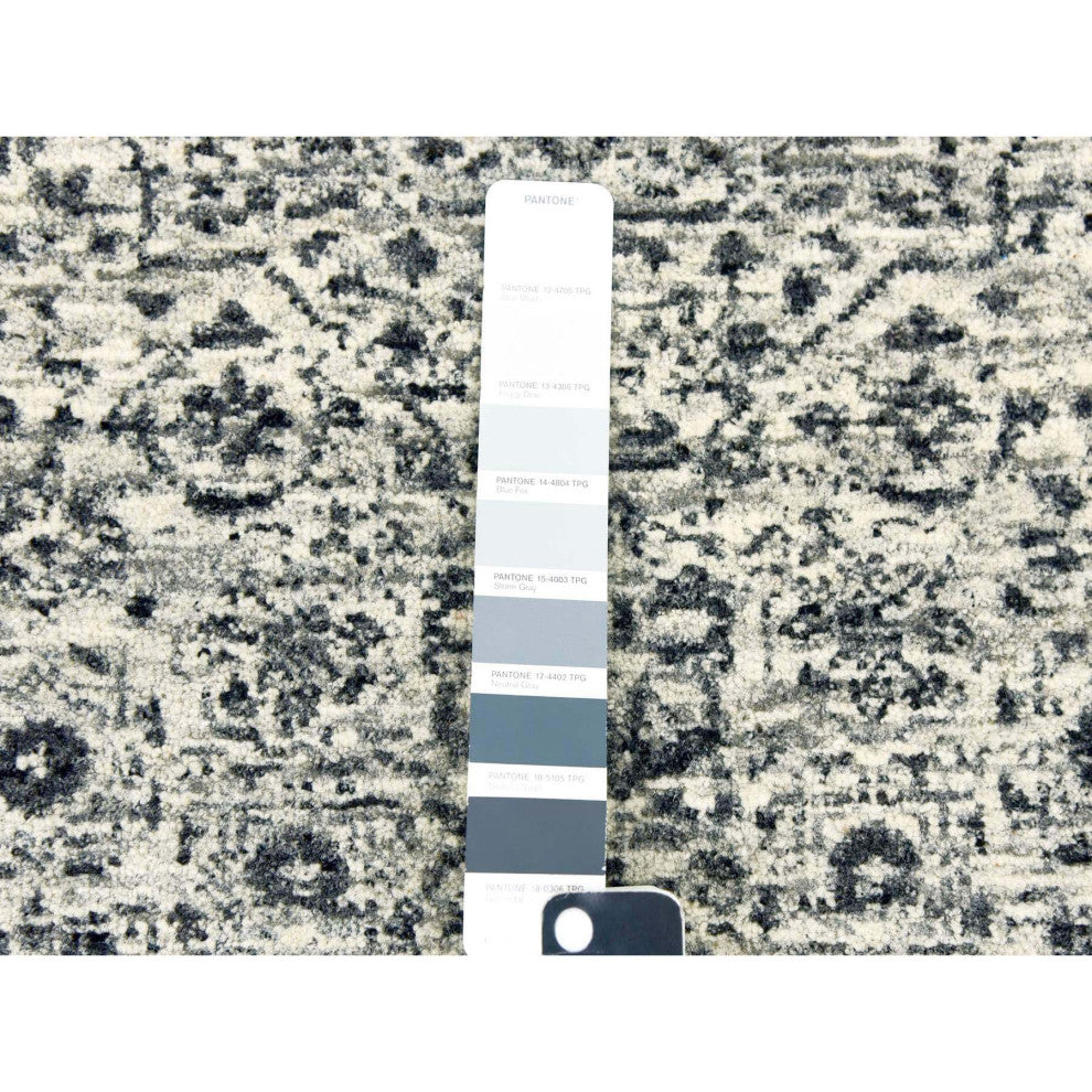 White Mamluk Dynasty Design Undyed 100% Wool Hand Knotted Runner Rug 2'7"x6'