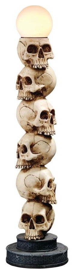 Skulls Spire Lamp