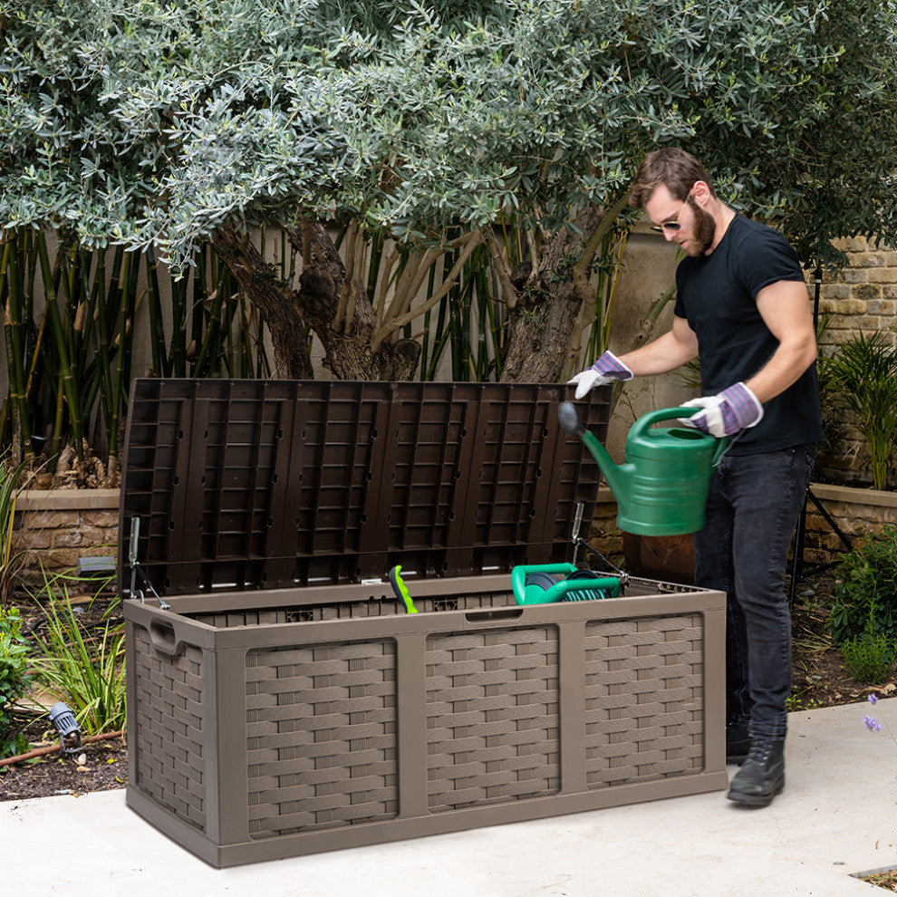 Starplast 153 Gallon Plastic Deck Box, Mocha Brown