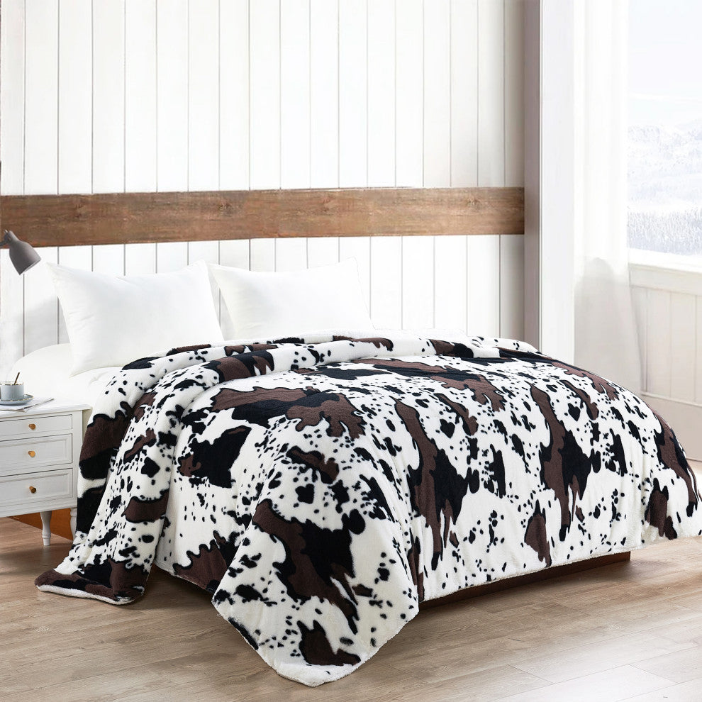 Cow Flowers Faux Fur and Sherpa Blanket, Queen
