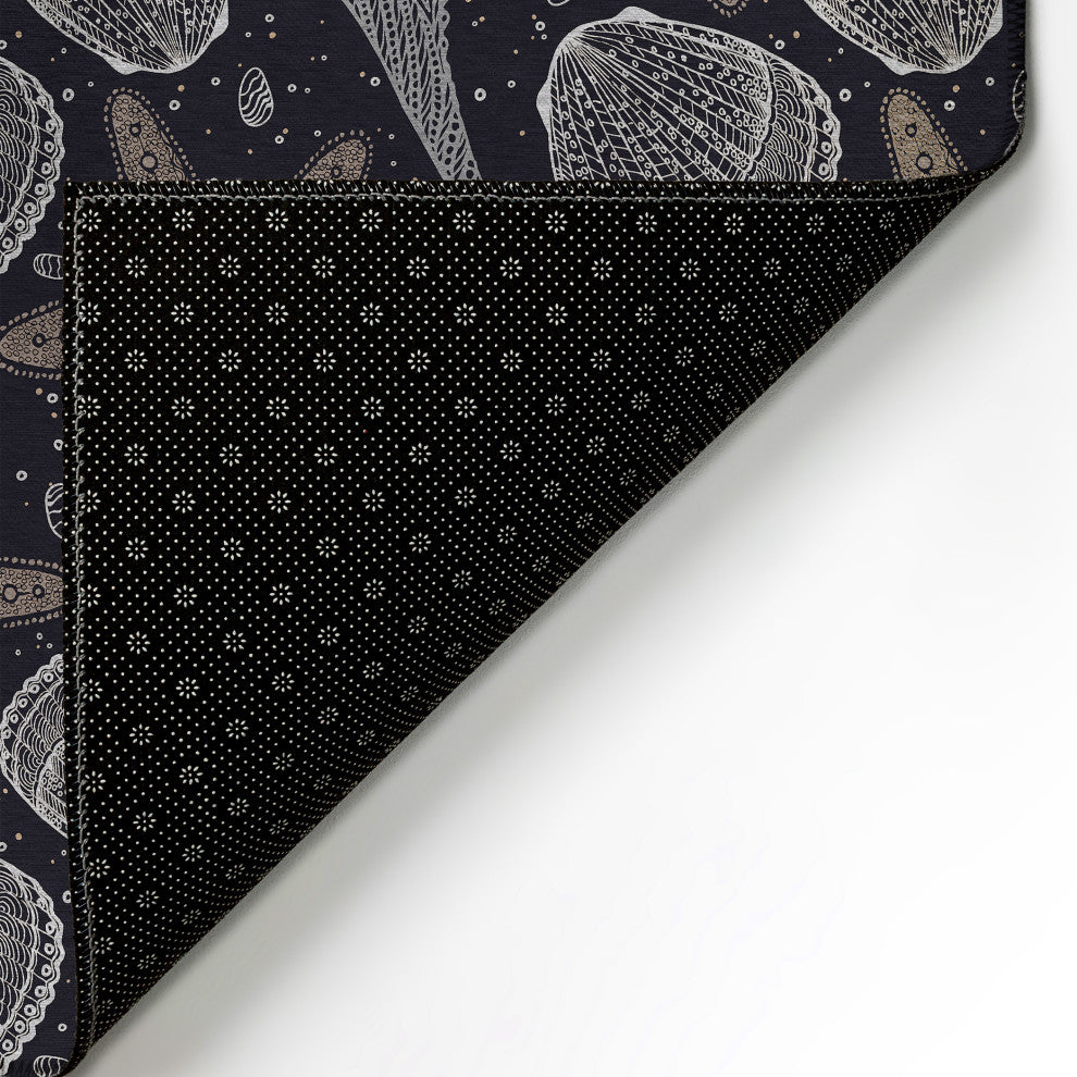 Indoor/Outdoor Seabreeze SZ4 Black Machine Washable 8' x 10' Rug