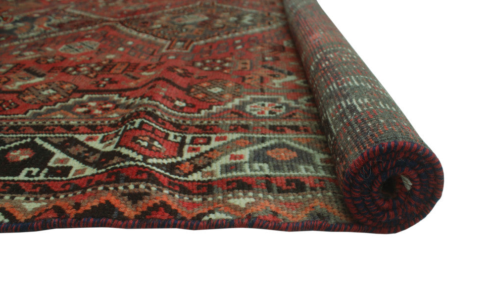 Fine Vintage Distressed Wireelam Rust Rug