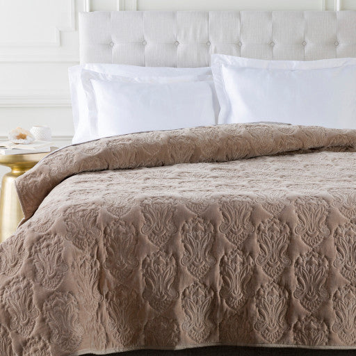 Surya Vienna Medium Gray Twin Quilt 68"W X 86"L