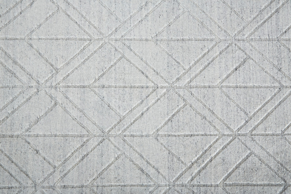Eckhart Nomadic Diaimond Pattern Rug, Ivory, 2'6"x8'