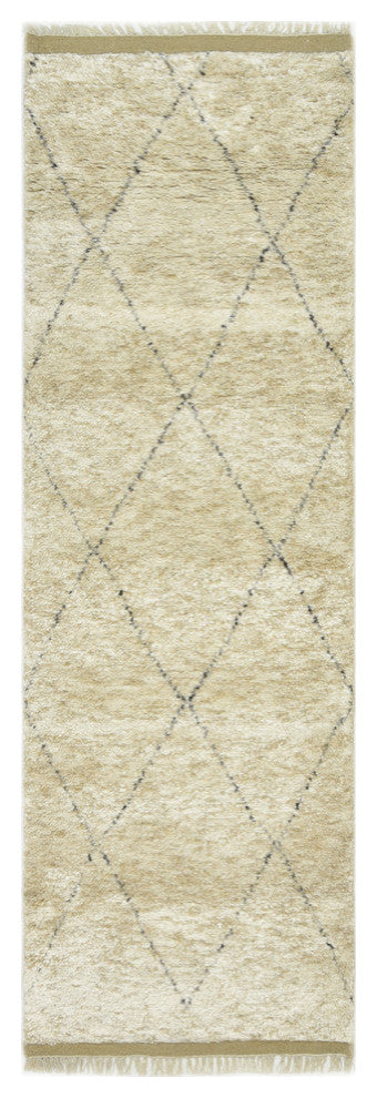 Shaggy Moroccan, Handmade Area Rug 5' 0" x 8' 0", Runner 2' 6" X 10' 0"