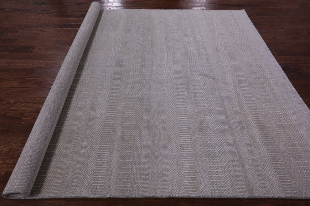 8' 0" X 9' 10" Handmade Savannah Grass Wool and Silk Rug Q11999