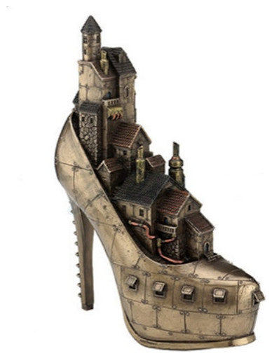 Steampunk "Stiletto Hill, Ironopolis" Statue