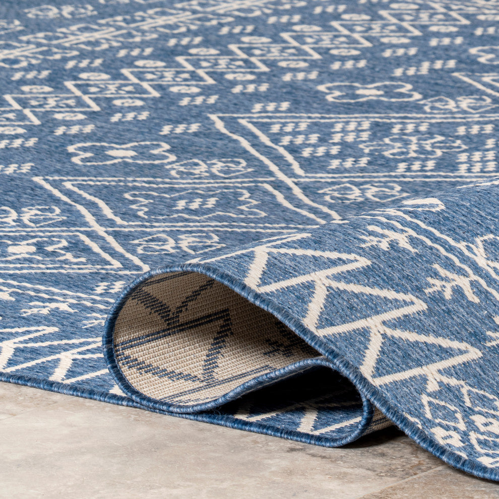 Nuloom Transitional Diamond Tribal Outdoor Area Rug, Blue 7'6"x10'9"