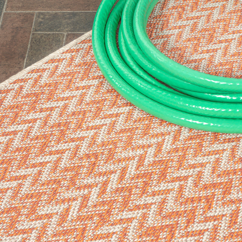 Chevron Modern Concentric Squares Indoor/Outdoor Area Rug, Orange/Cream, 3 X 5