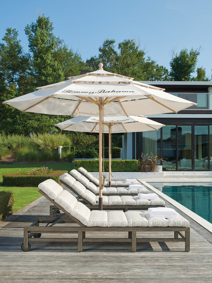 Chaise Lounge