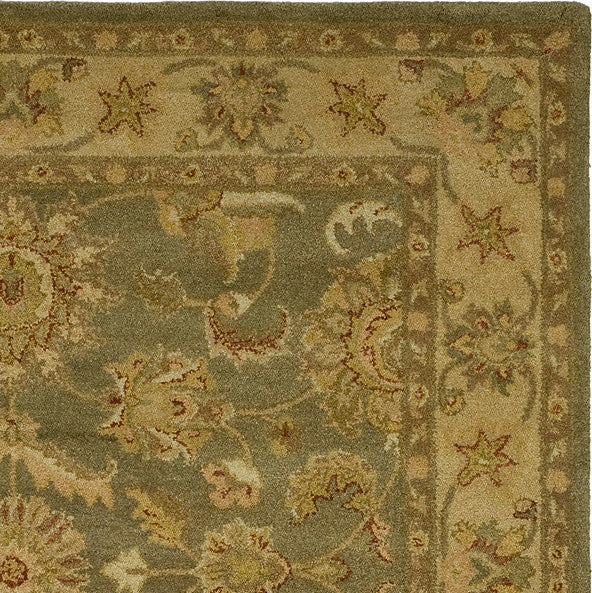 Safavieh Antiquities at313a Rug, Green/Gold, 3'0"x5'0"