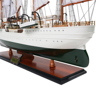 Esmeralda Painted Museum-quality Fully Assembled Wooden Model Ship