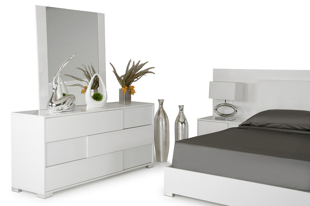HomeRoots 46" White MDF and Steel Queen Bed