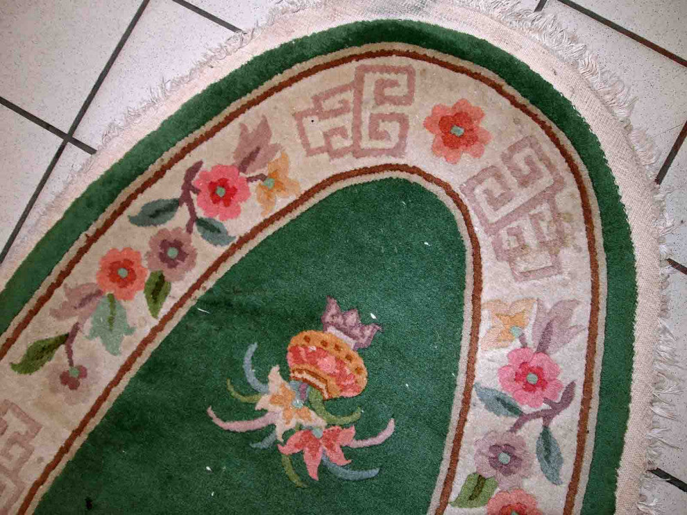 Handmade antique Art Deco Chinese rug 2.6' x 5.2' (81cm x 159cm) 1930s