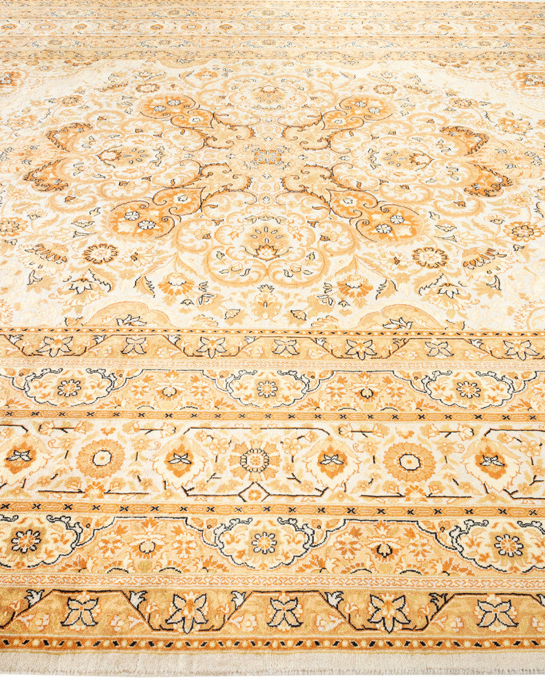Momauk One-of-a-Kind Hand-Knotted Area Rug Ivory, 8'2"x10'3"