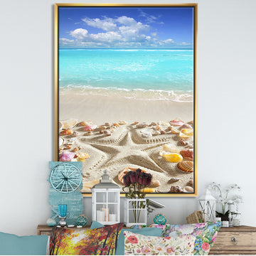 Designart Caribbean Sea Starfish Beach Framed Canvas Art Print, Gold, 18x34