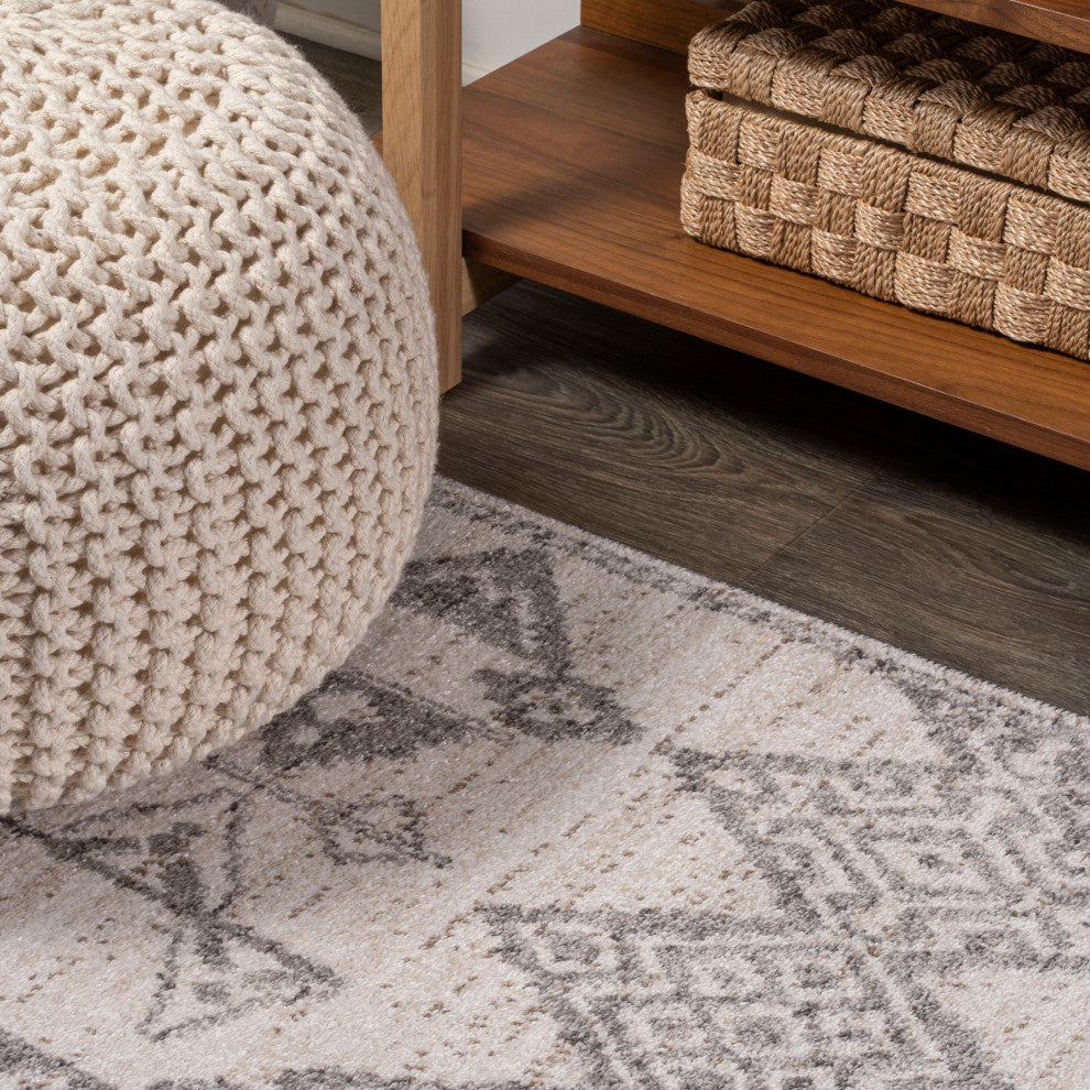 Idris Tribal Diamond Geometric Gray/Beige 3 ft. x 5 ft. Area Rug